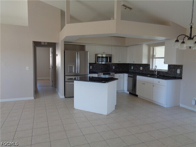 Foto del edificio - 1101 NW 19th Pl