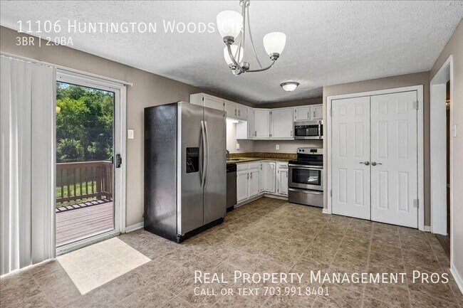 Foto del edificio - 11106 Huntington Woods Cir