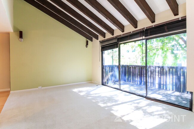 Building Photo - 2BR/2BA | Newly Renovated Unit | Community pools | In Woodside Sierra!