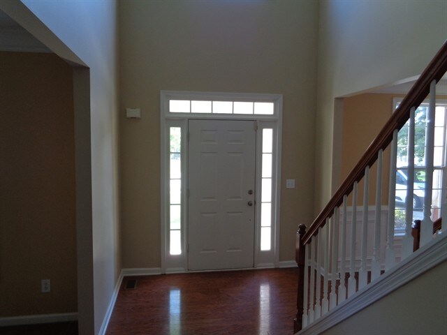 Building Photo - 1387 Belfaire Lake Trl