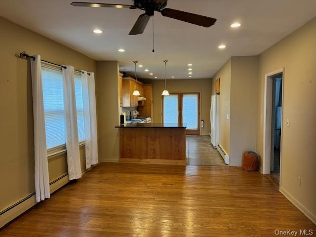 Building Photo - 37 Church St