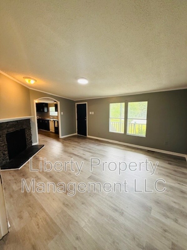 Building Photo - 471 Washington Ln