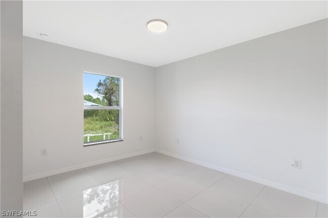 Foto del edificio - 4614 27th St SW