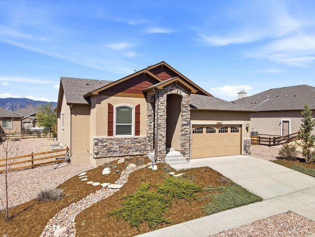 Foto del edificio - Fabulous Northern Colorado Springs Location! Academy School District 20!