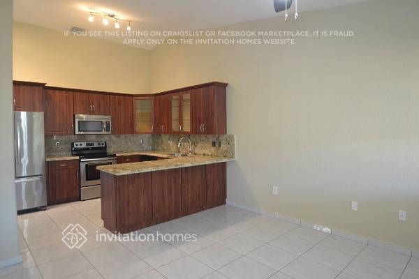 Foto del edificio - 8793 NW 142nd Ln