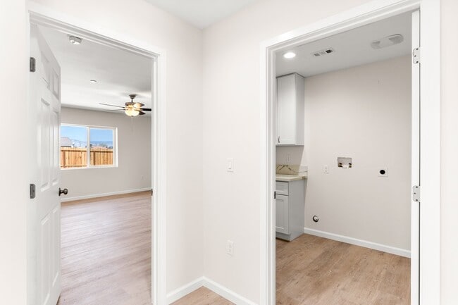 Foto del edificio - 21471 Reed Pl