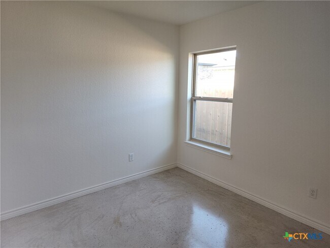 Foto del edificio - 1312 Concord Dr