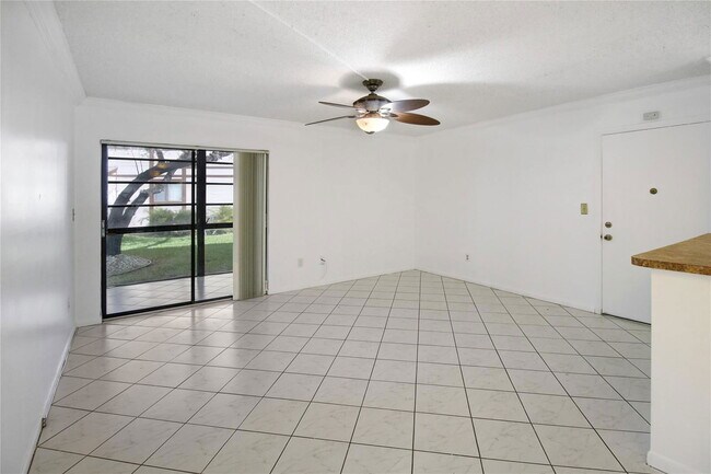 Building Photo - 9926 S Belfort Cir