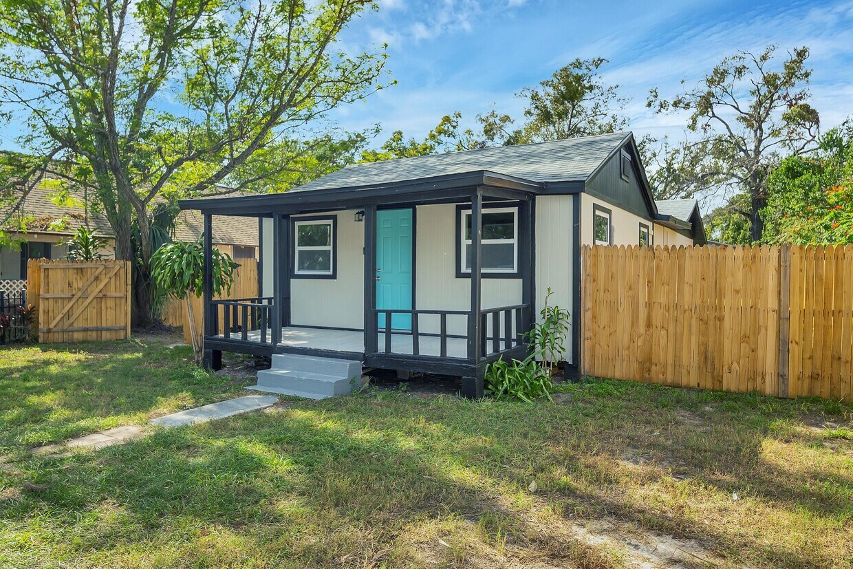 Foto principal - 8308 N Mulberry St