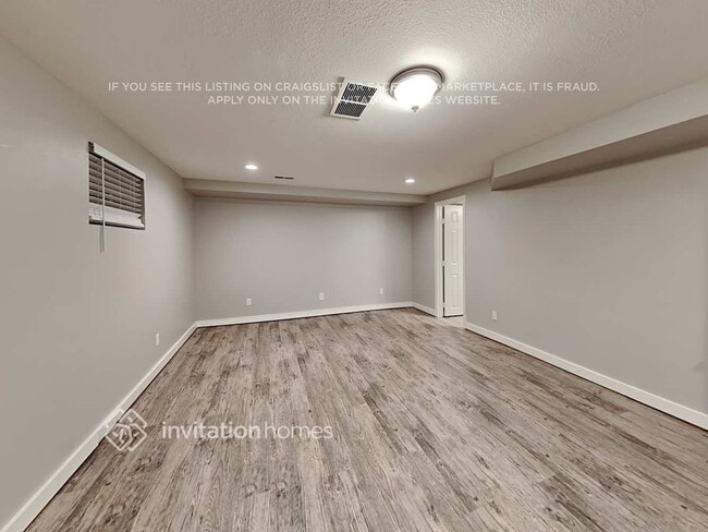 Building Photo - 3997 Topsail Dr