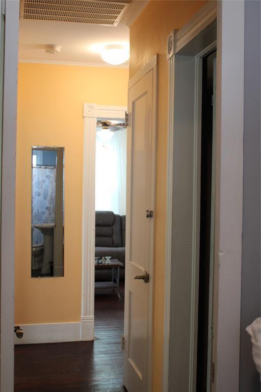 Foto del edificio - 3825 Avenue L
