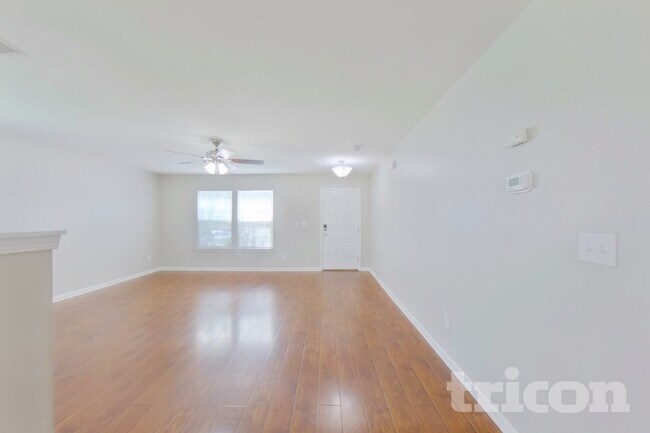 Building Photo - 501 Sawtooth Oak Drive