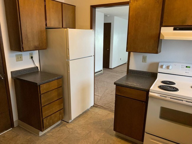 Foto del edificio - 2 br, 1 bath House - 221 SE 148th Ave