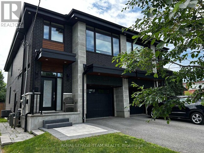 Photo du bâtiment - 230 Glynn Ave