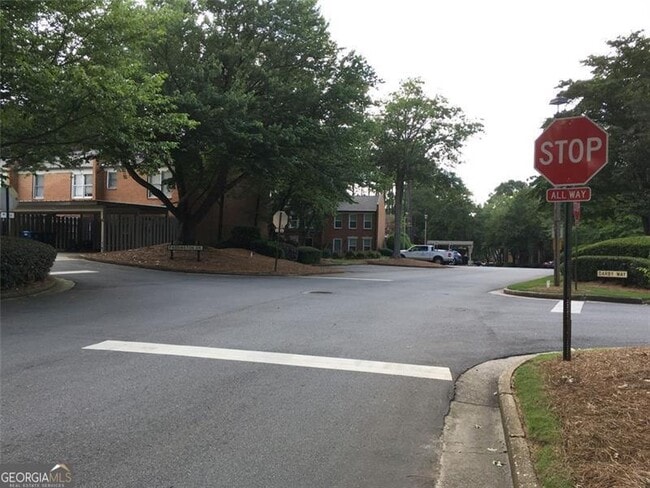 Foto del edificio - 4141 Paddington Dr
