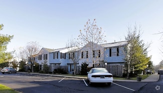 Building Photo - 378 Waterside Ave