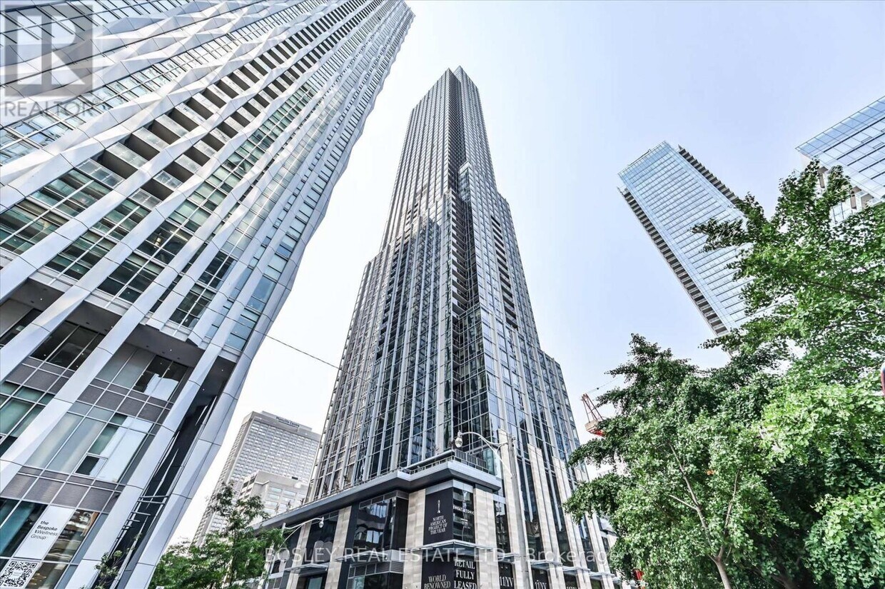 Photo principale - 11-4711 Yorkville Ave