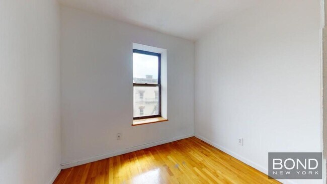 Foto del edificio - 104 Second Avenue