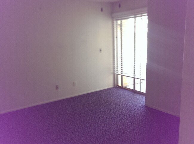 Building Photo - 2152 High Dunes Ln
