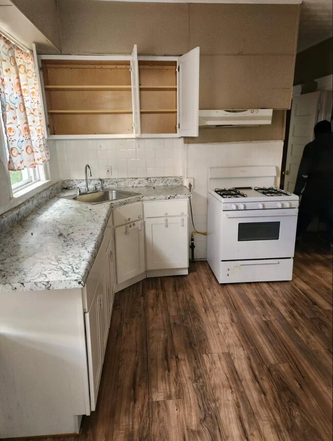 Foto del edificio - 121 Prospect Ave