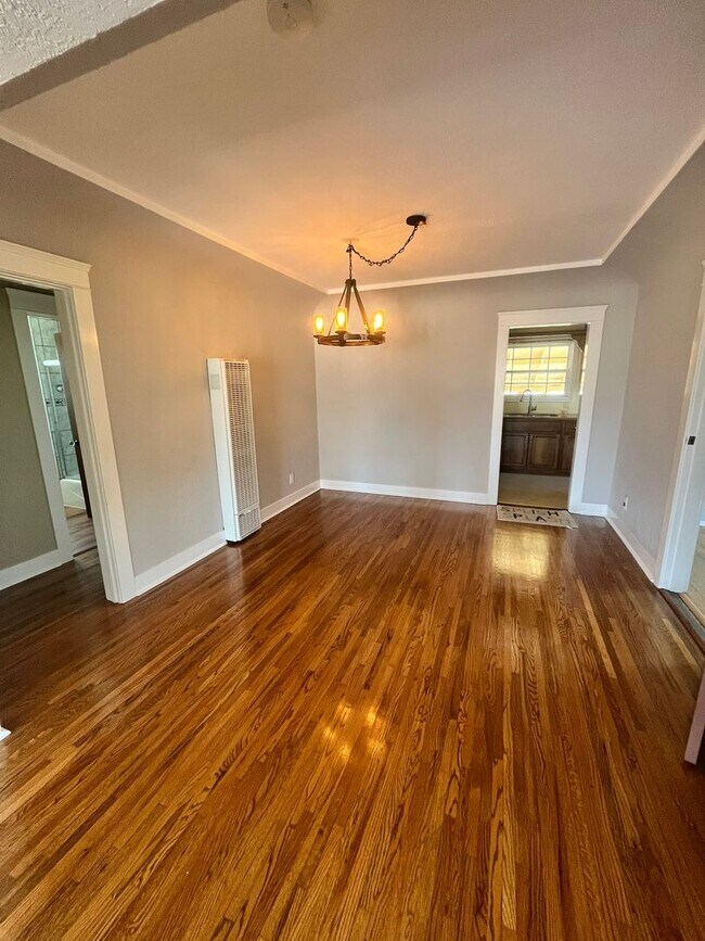 Foto del edificio - Well-Maintained San Diego Home with Classi...