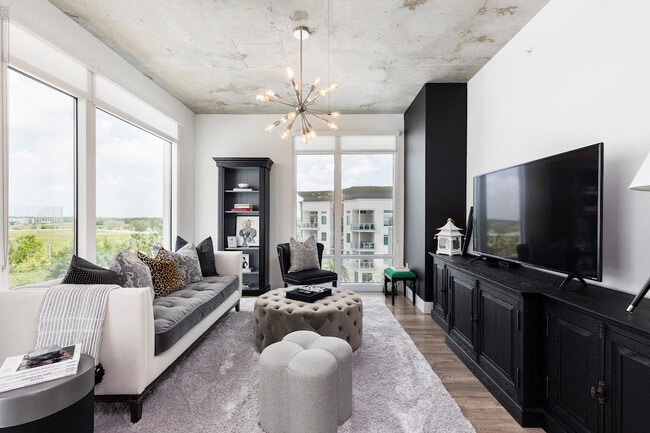 Building Photo - Lake Nona Pixon