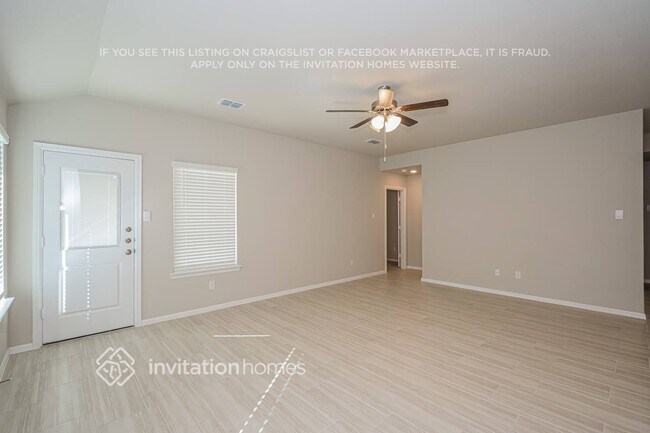 Foto del edificio - 436 Kaufman Dr