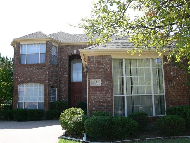 Building Photo - 6633 Alderbrook Dr