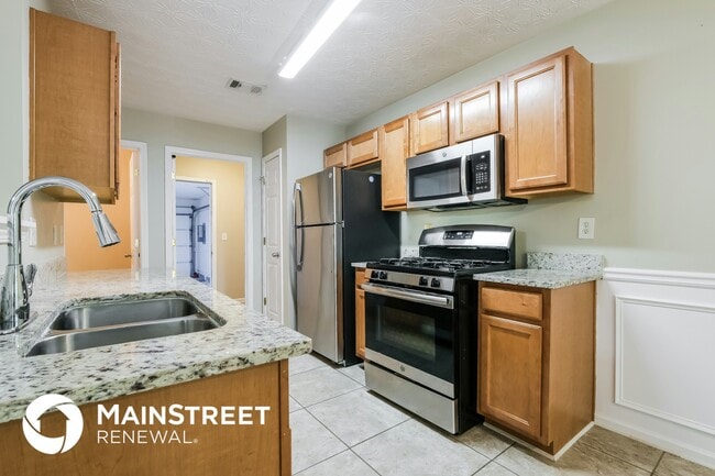 Building Photo - 534 Shadow Valley Ct