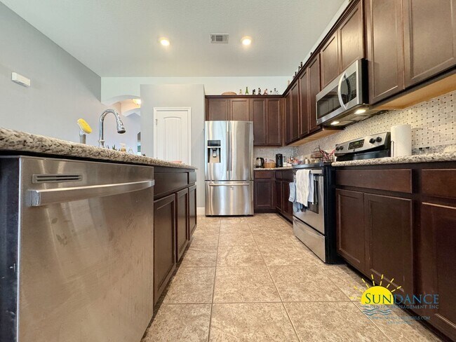 Foto del edificio - Beautiful 3-Bedroom Home in Bon View Commu...