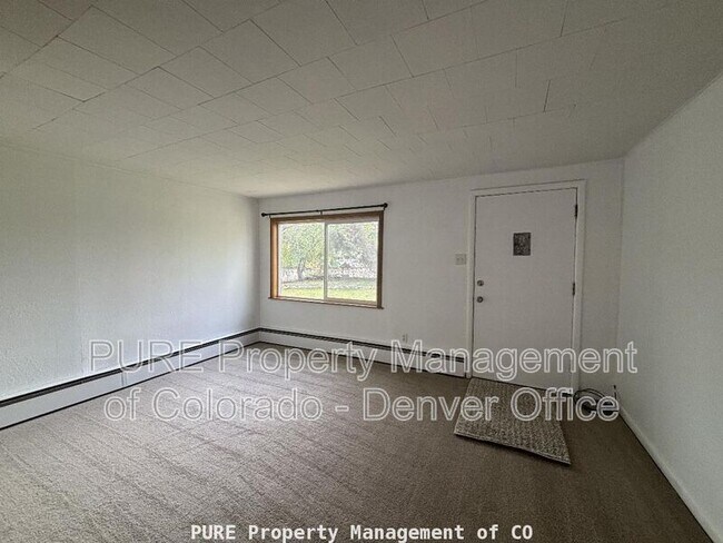 Foto del edificio - 1040 N Harlan St