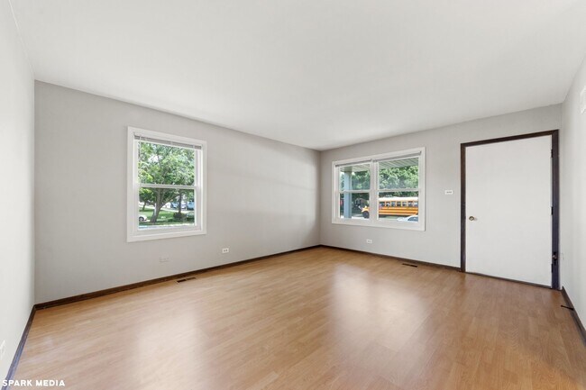Building Photo - 2310 Oxhill Ct