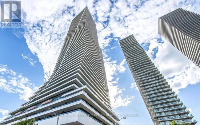 Building Photo - 20 Shore Breeze Dr