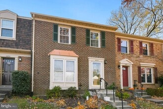 Building Photo - 4472 Ruggles Ct