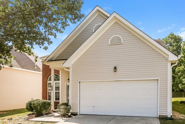Foto del edificio - 12708 Deaton Hill Dr