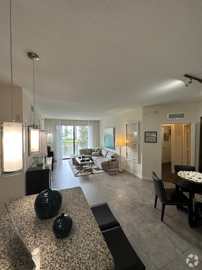 Balmoral Lakes Apartments for Rent with EV Charging Doral, FL 5 Rentals