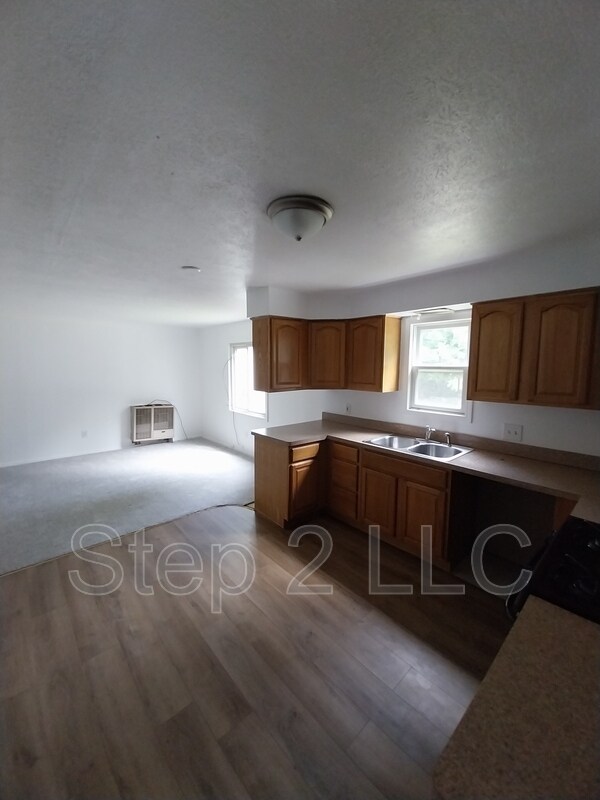 Foto del edificio - 25670 Briardale Ave