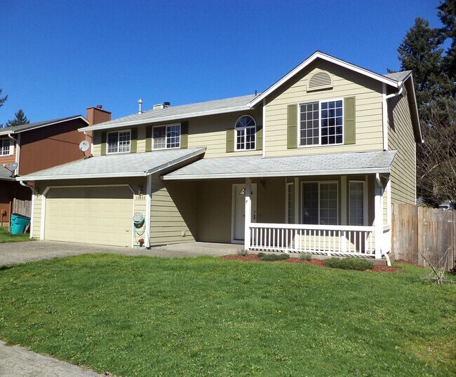 Foto del edificio - Quiet area near 162nd, Southern exposure, A/C, FP-4BR
