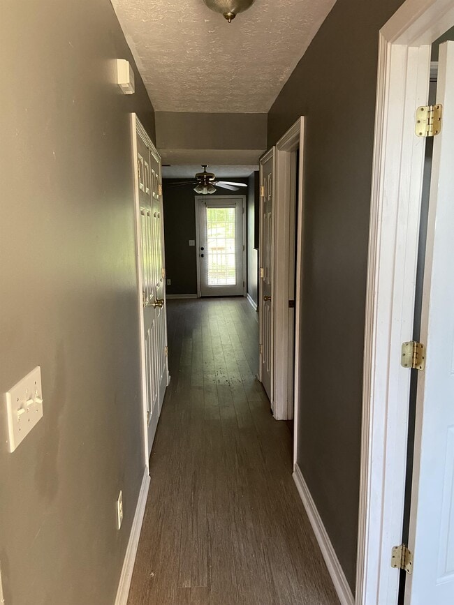 Building Photo - 2301 Filiatreau Ln
