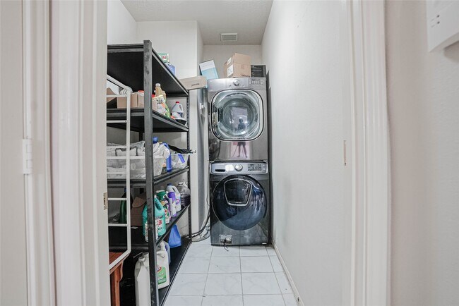 Foto del edificio - 3706 Heritage Colony Dr