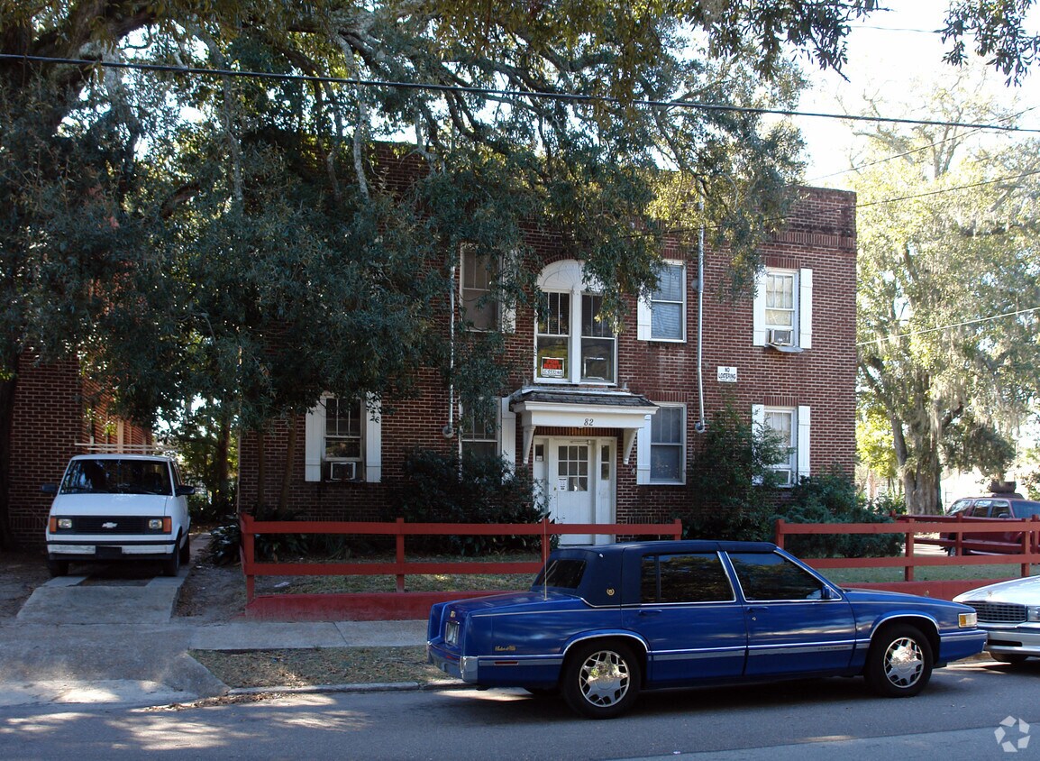 Primary Photo - 82 32nd St