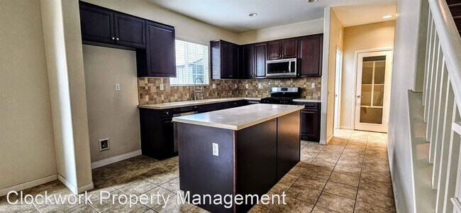 Building Photo - 3 br, 2.5 bath House - 16222 Navigator Ave