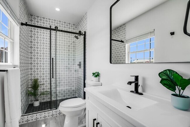 Foto del edificio - 523 Main St