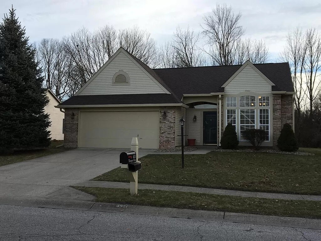 Foto principal - 4551 Tarragon Dr