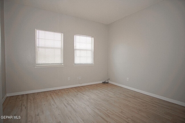 Building Photo - 1532 Century Plant Dr