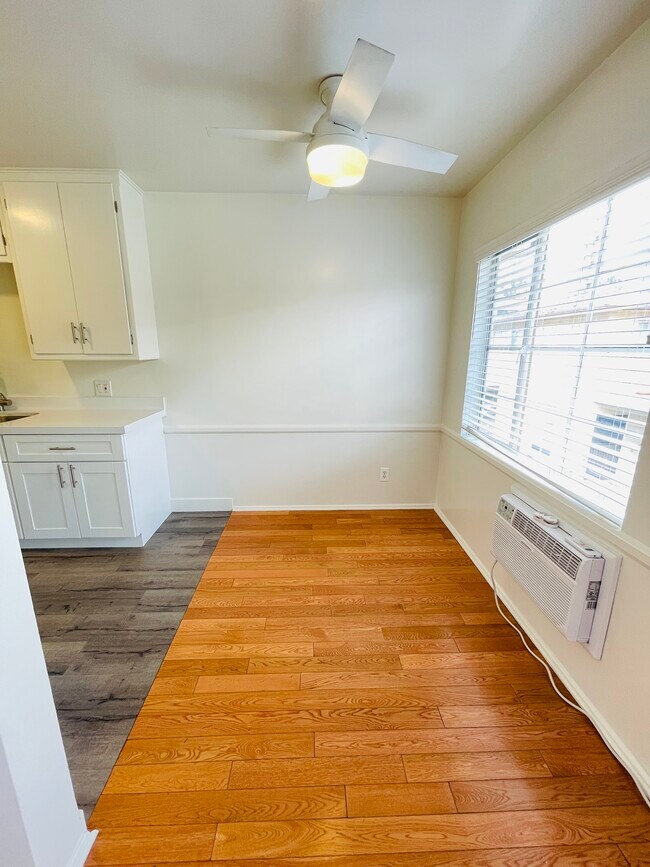 Unit #6 Dining Area - 817 N Las Palmas Ave