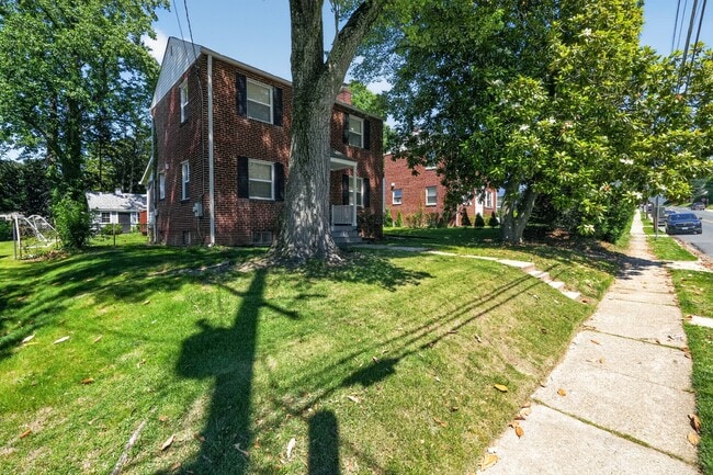 Photo - 2713 Arcola Ave House