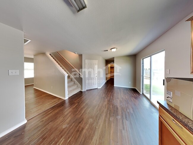 Building Photo - 2321 Shady Birch Dr