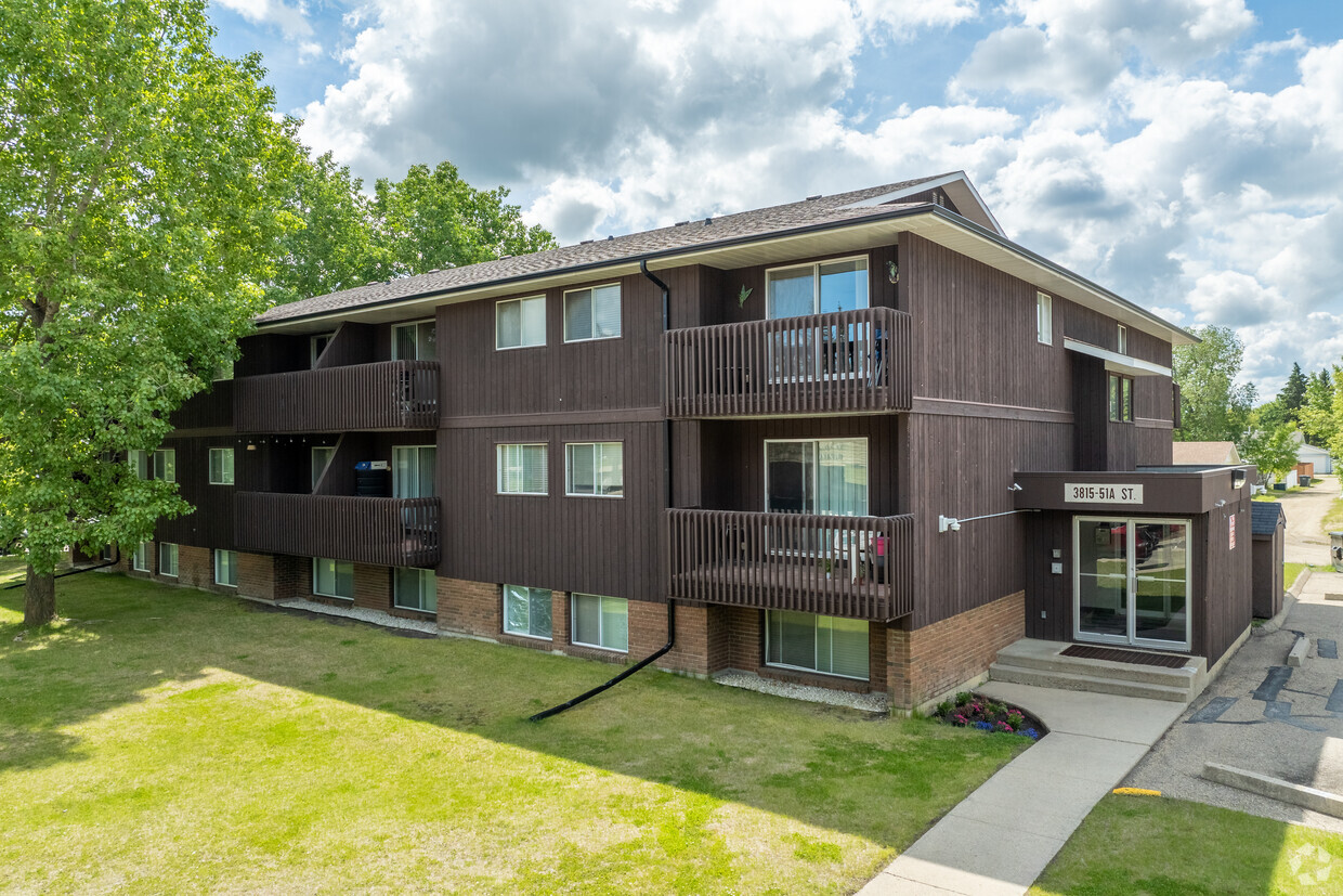 Primary Photo - Michener Place Apartments