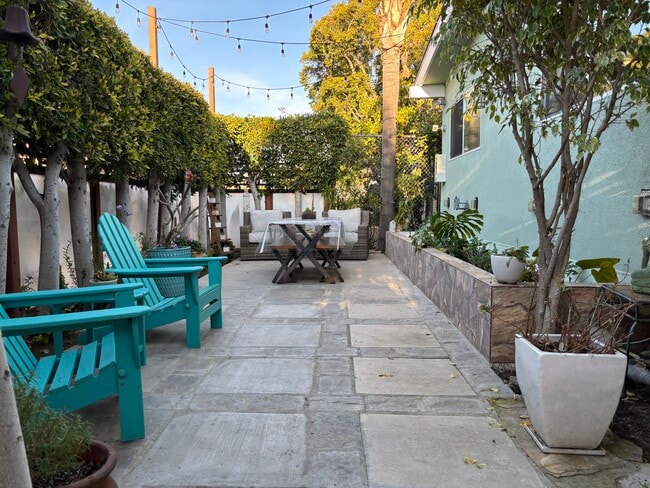 Patio - 538 Brooks Ave